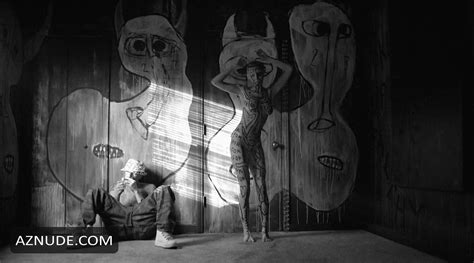 JAZZEPPI ZANAUGHTTI Nude AZNude