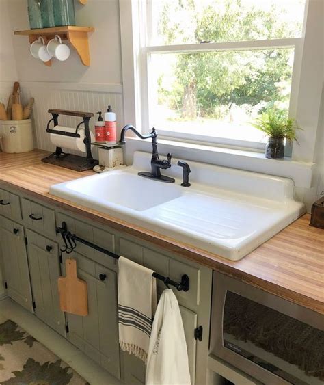 20 Stunning Farmhouse Kitchen Sink Decor Ideas And Remodel 4 Doityourzelf