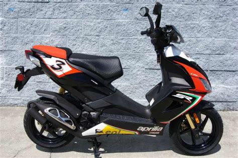 Aprilia Aprilia Sr 50 R Replica Sbk Moto Zombdrive Com