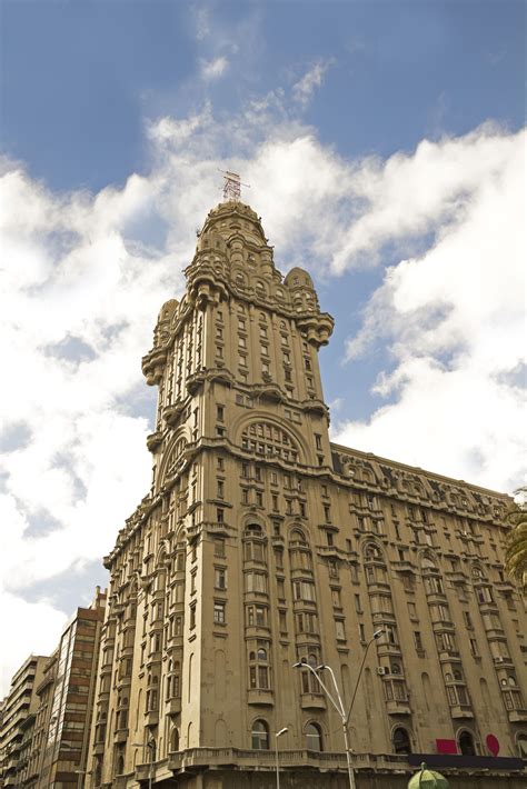 The Palacio Salvo in Montevideo, Uruguay | Natural landmarks, Monument