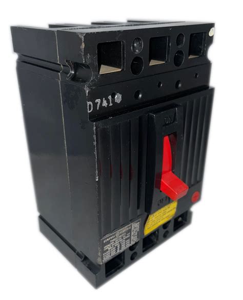 G E Thed Molded Case Circuit Breaker Pole Vac