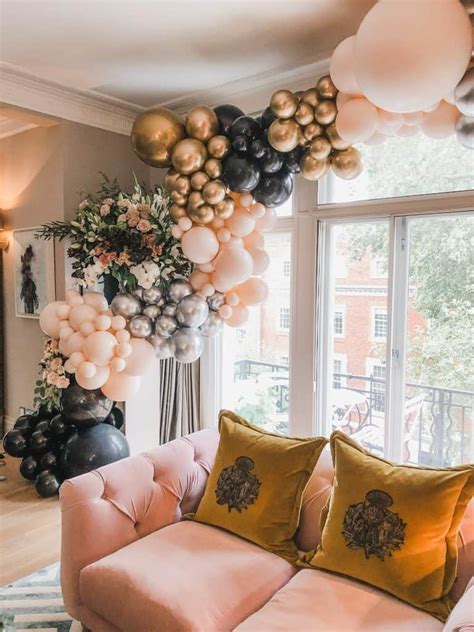 Explore Our Fun Balloon Arches And Balloon Garlands