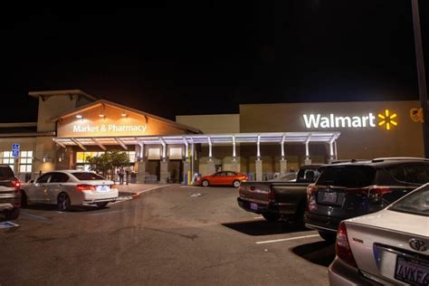 Walmart Overnight RV Parking: Ultimate Guide for Travelers