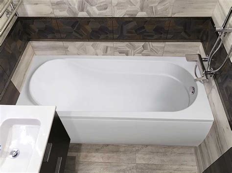 Акриловая ванна AQUA LA 1700х700