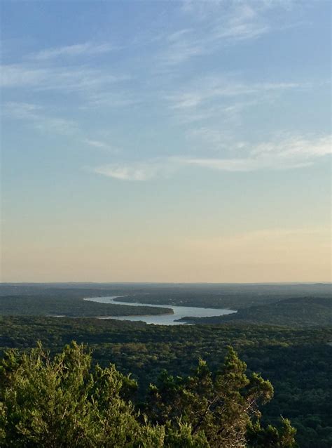 Tonight’s sunset at Lake Travis : r/Austin