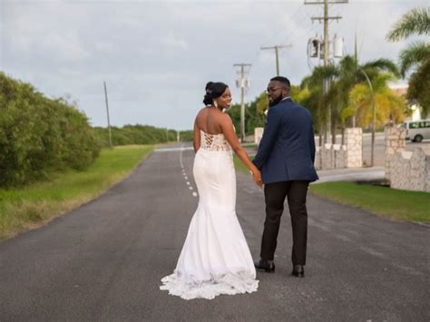 Real Weddings, Real Wedding Photos in Antigua and Barbuda - WeddingWire.com