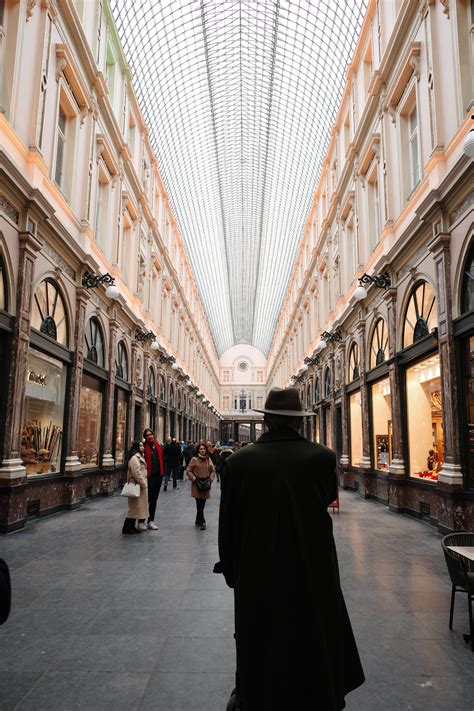 Weekend getaway to Brussels and Bruges – -The slow issue-