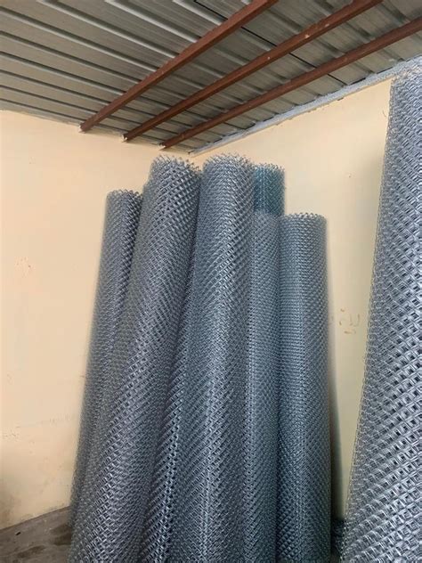 GI Wire Galvanized Tata Wiron Chain Link Fencing Mesh Size 1 X 1 Inch