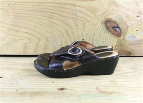 Born Shoes Womens Sz 10 Wedge Buckle Brown Leather Sandals 42 Slip On Ebay