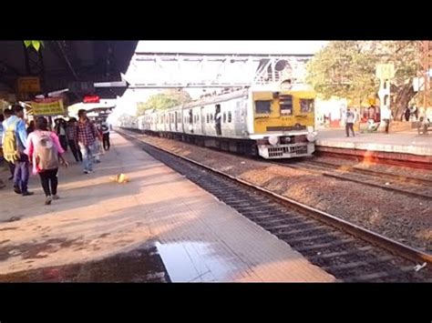 Up Howrah Arambagh Local Train Arriving To The Rishra Station Youtube