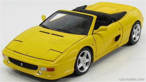 Mattel Hot Wheels Bly Echelle Ferrari F Spider Yellow