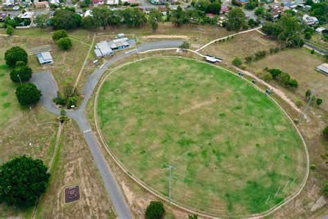 Pine Rivers Swans Afl Club Strathpine South East Queensl Flickr