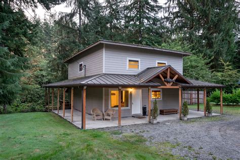 Vacation Rental in Forks, Washington | Glamping Hub