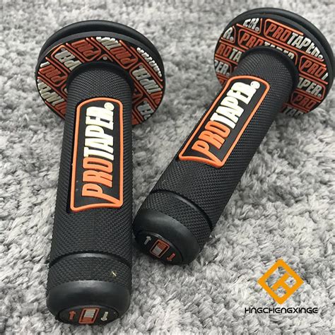 Universal Motorbike Handle Grip Part Racing Motorcycle Handlebar Grips