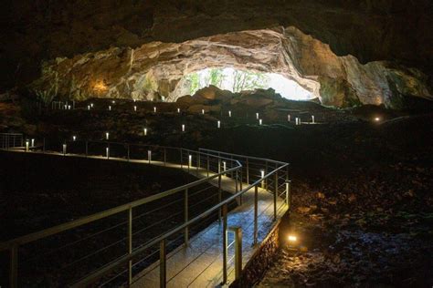 Foto Avanturisti Ki Park Pe Mlini Arheolo Ki I Adrenalinski Fenomen