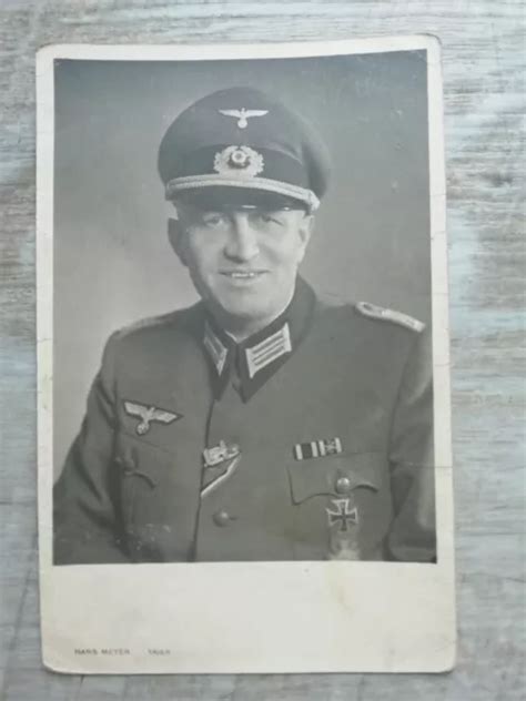 SOLDAT KAMERAD PORTRAIT Mann Herr Orden 2 WK 9x14 Orig Foto