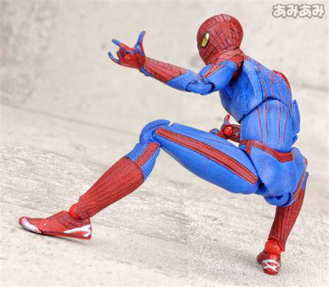 Medicom S Mafex Amazing Spider Man Figure The Toyark News