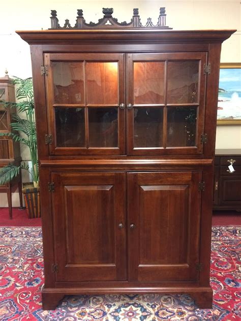 Vintage China Cabinet Lexington Furniture