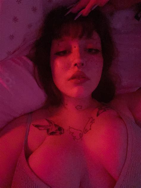 Do you see anything you like o.o | Scrolller