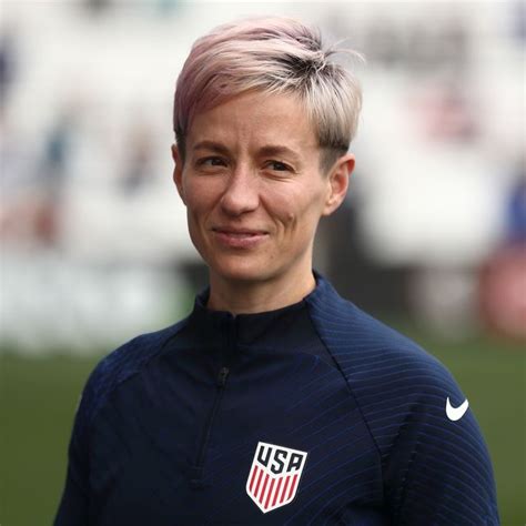 Megan Rapinoe: Biography, Soccer Player, Activist