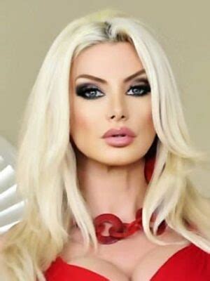 Brittany Andrews Height Weight Size Body Measurements Biography