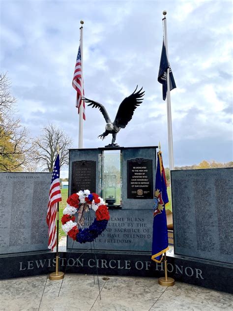 Veterans Day 2023: Veterans thanked at Lewiston's 'Circle of Honor'