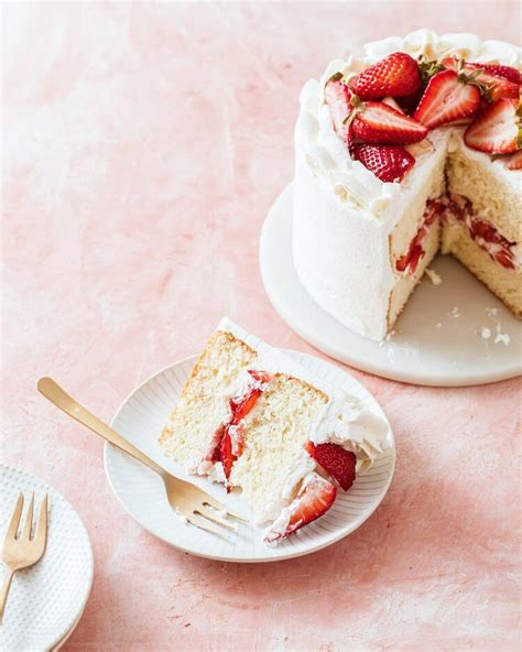 Tessa Huff 🍰 Baker On Instagram Strawberry Chiffon Cake 💗🍓🍰 I