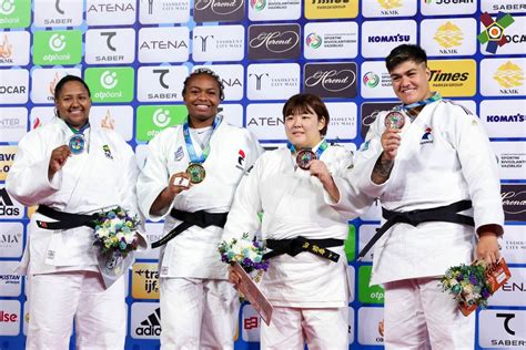 Beatriz Souza Derrotada Na Final E Fica A Prata No Peso Pesado No