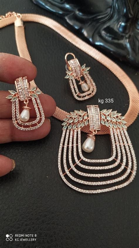 Pin By Daxa Hurbada On Pendant Diamond Pendants Designs Fancy