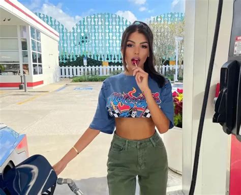 Dave Portnoys Girlfriend - Silvana Mojica & their Relationship