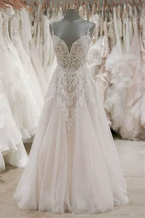 Most Stunning A Line Spaghetti Straps Lace Appliqués Wedding Dress Wit