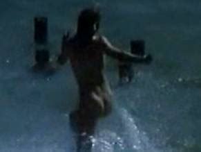 Marche Pas Sur Mes Lacets Nude Scenes Aznude