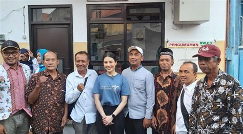 Angela Tanoesoedibjo Siap Bantu Renovasi Rumah Warga Di Surabaya Yang