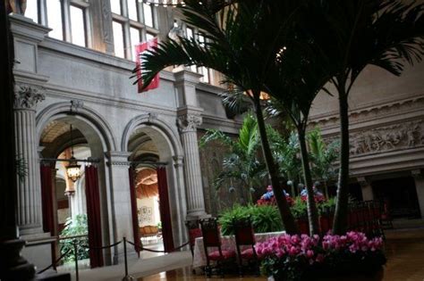 Biltmore House Ground Floor Dining Hall Looking Out To Hall Winter