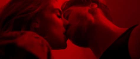 Wiz Khalifa Fuck Apologies By Jojo Find Share On Giphy