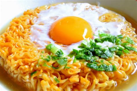 こんな食べ方もアリ！簡単「チキンラーメン」アレンジが気になる 朝時間jp