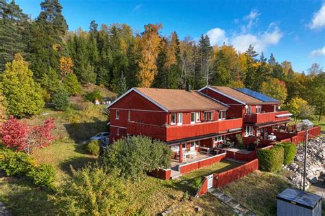 Steninge Slottsv G I Steninge Slottsby Sigtuna Kommun Villa Till