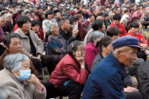 中国の人口が4億人を切る？人口減少の超加速化はもはや「時限爆弾」 拡大写真｜infoseekニュース