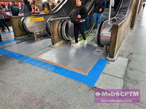 Nova escada rolante na estação Barra Funda Jean Carlos Metrô CPTM