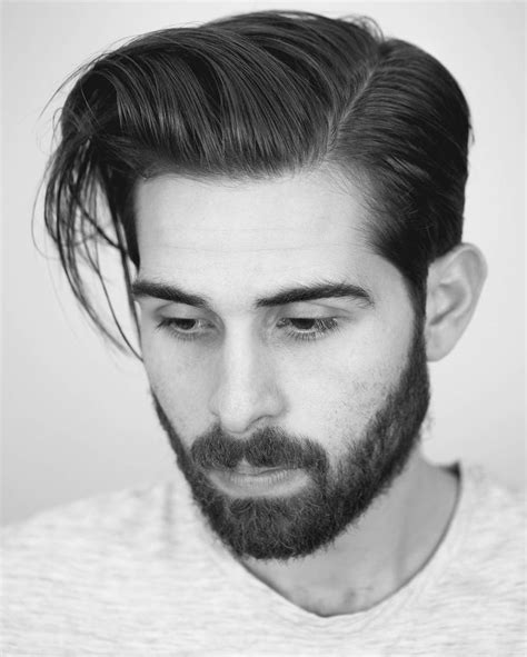 18 Top Notch Hairstyles For Men Growing Out Their Hair