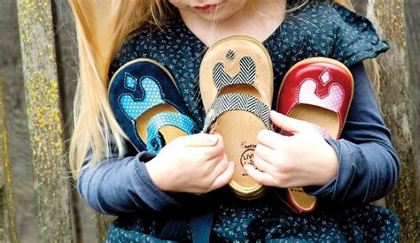 Livie & Luca Debuts Their Fall/Winter 11 Collection