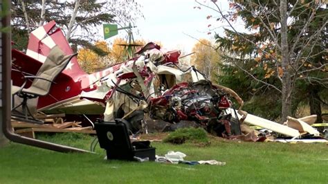 2 Personas Mueren Al Estrellarse Una Avioneta Contra Una Casa