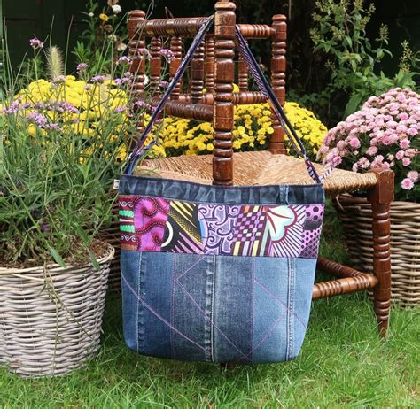 Pin By Anne Ibach On Upcycle Denim Bag Upcycle Upcycled Denim