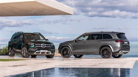 2020 Mercedes-Benz GLS-class Debuts: Larger and In Charger | Automobile ...