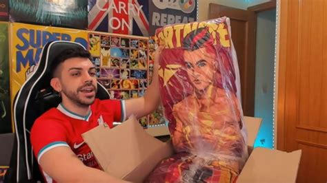 Thegrefg Le Envi Una Enorme Caja De Regalo A Djmariio Mir El