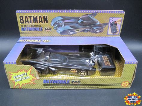 1989 Toy Biz Batman Remote Control Batmobile (1A)