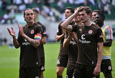 St Pauli Noten In F Rth Ein Trio Entt Uscht Beim Kiezklub