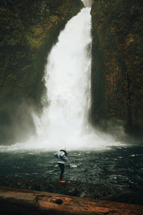 Waterfalls With Rainbow · Free Stock Photo