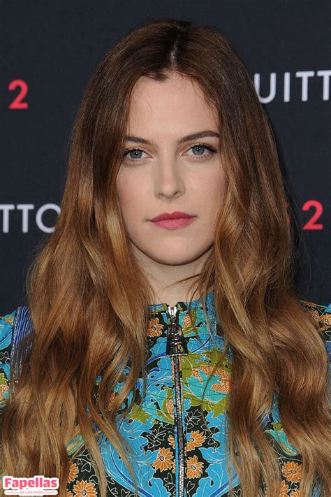 Riley Keough Aka Rileykeough Nude Leaks Fapellas