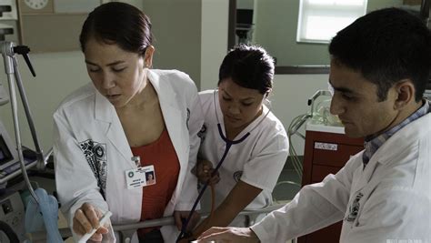 HMSA Foundation donates $1M to expand interprofessional education